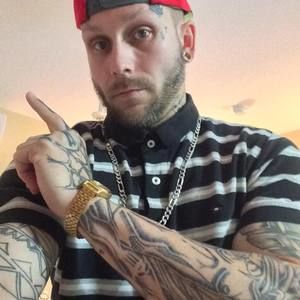 Meet your Posher, Ashton